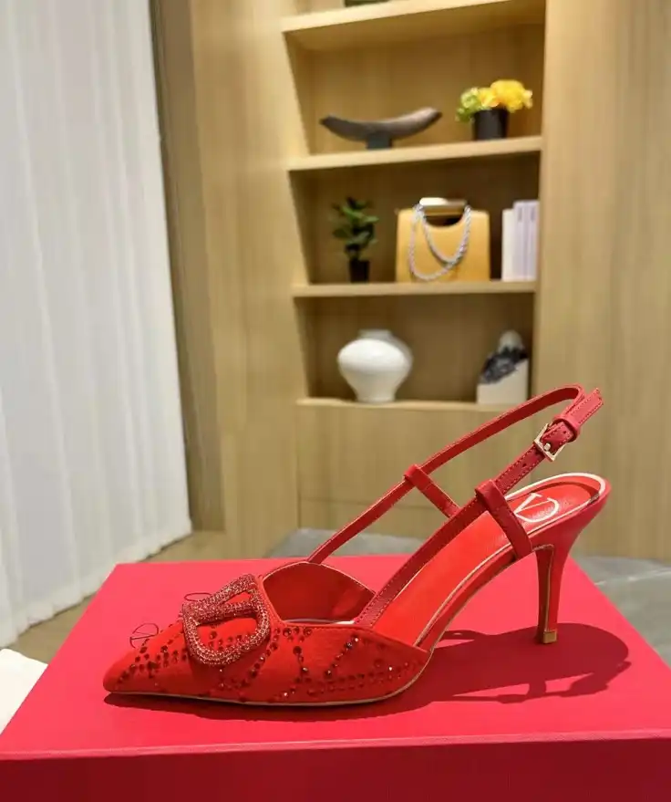 hype Valentino High Heels