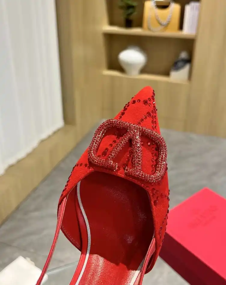 hype Valentino High Heels