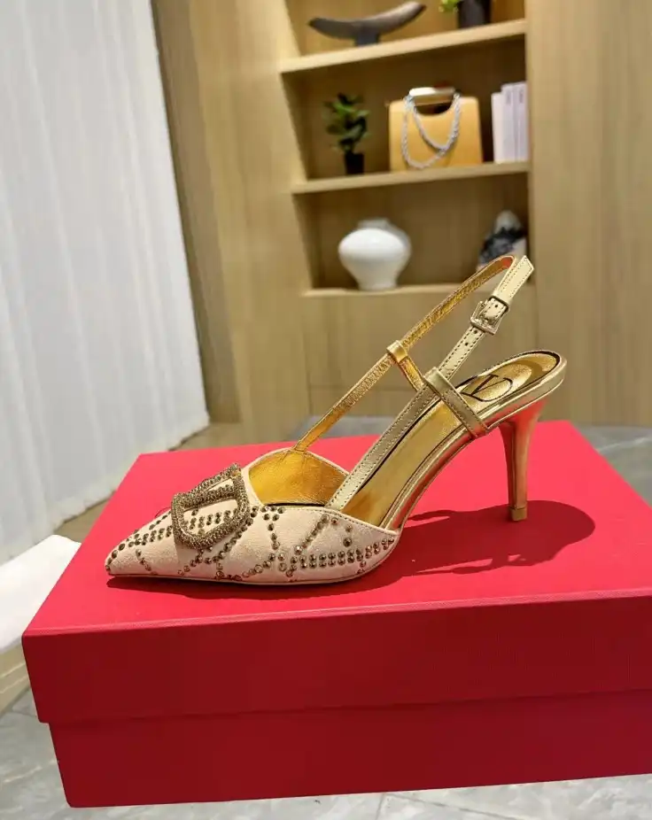 hype Valentino High Heels