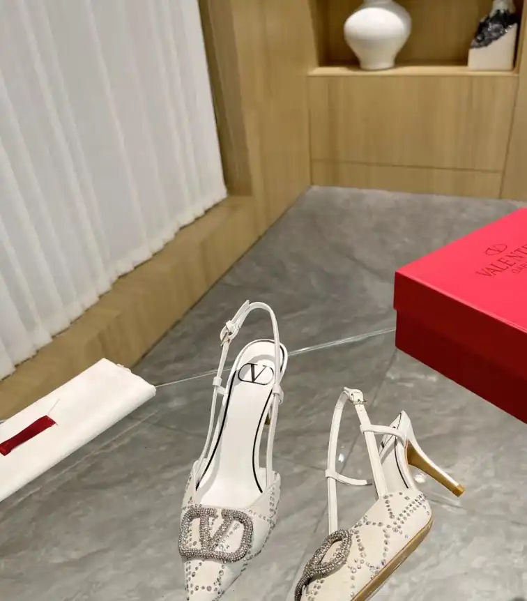 hype Valentino High Heels