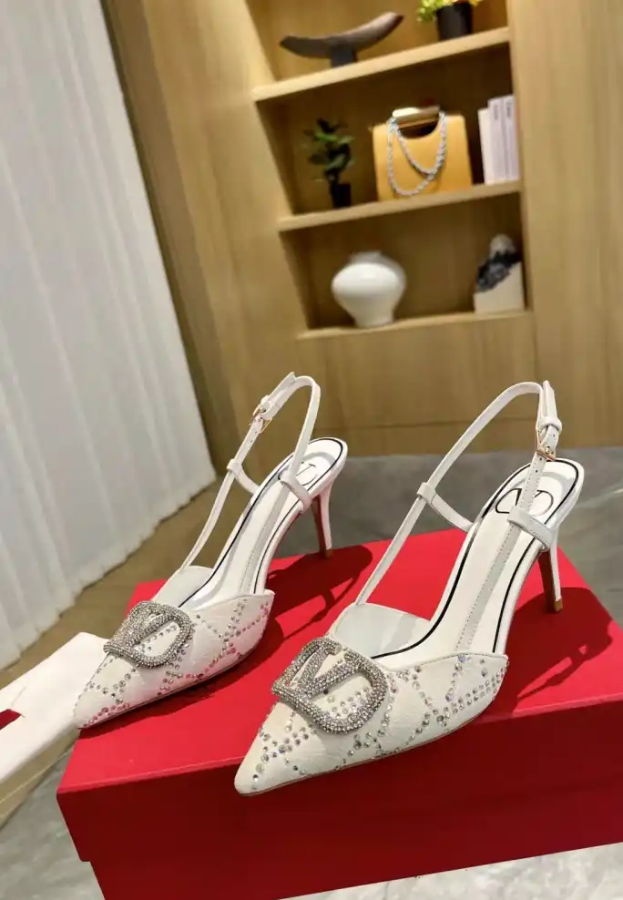 hype Valentino High Heels