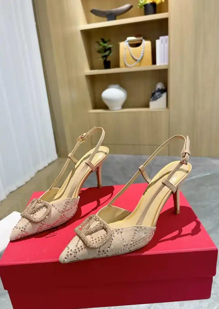 hype Valentino High Heels