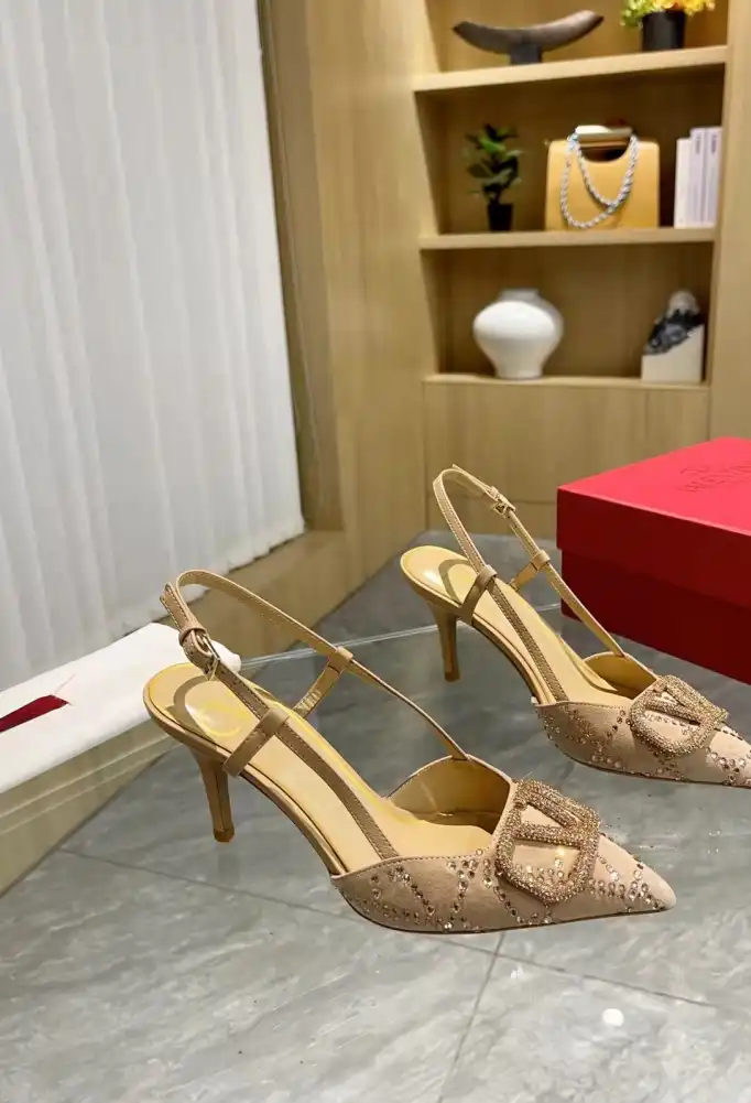 hype Valentino High Heels