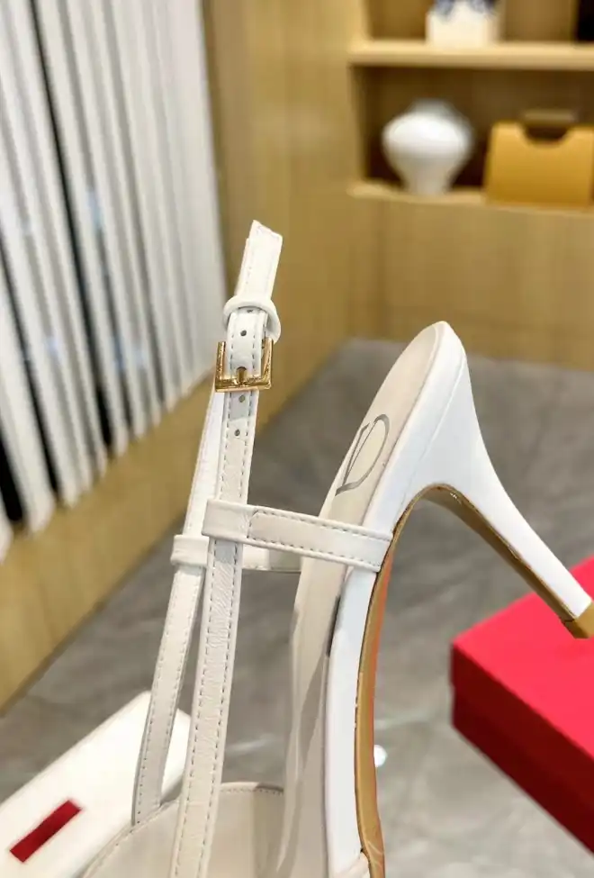 hype Valentino High Heels