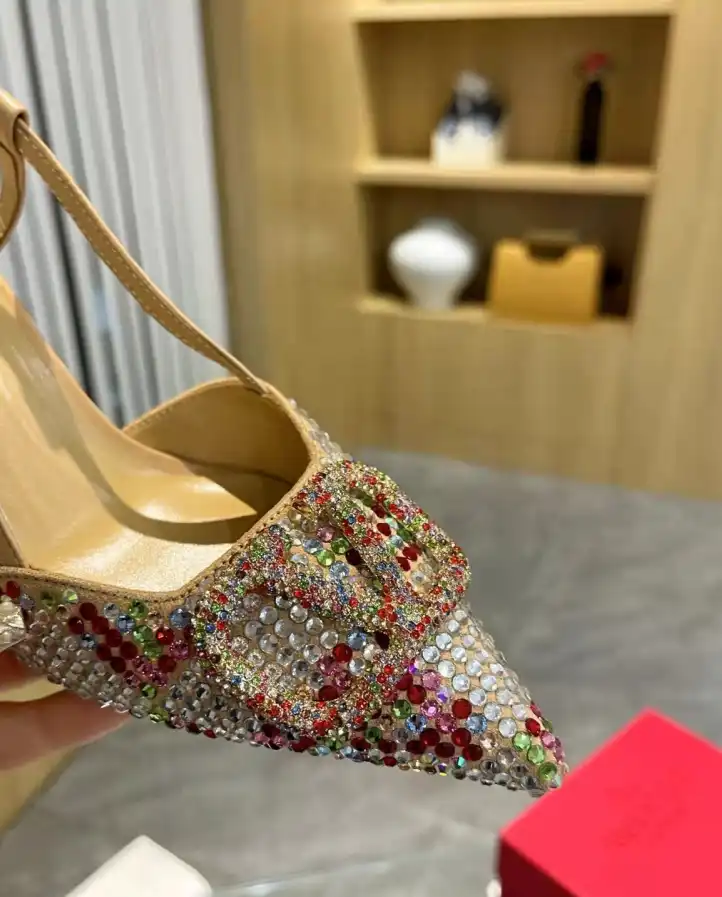 hype Valentino High Heels