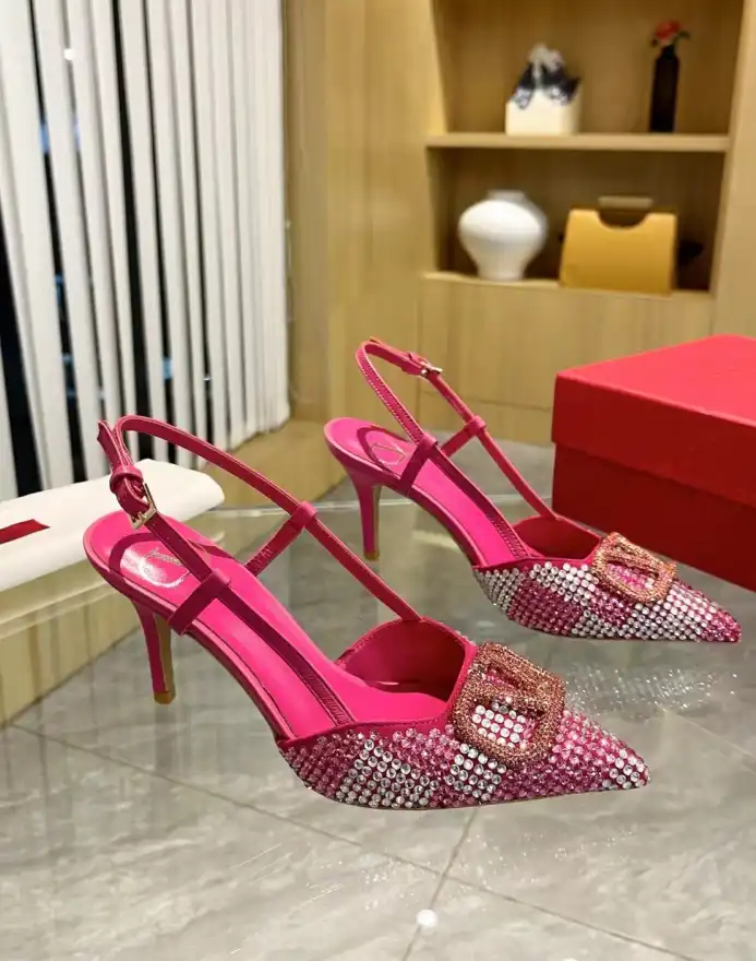 hype Valentino High Heels