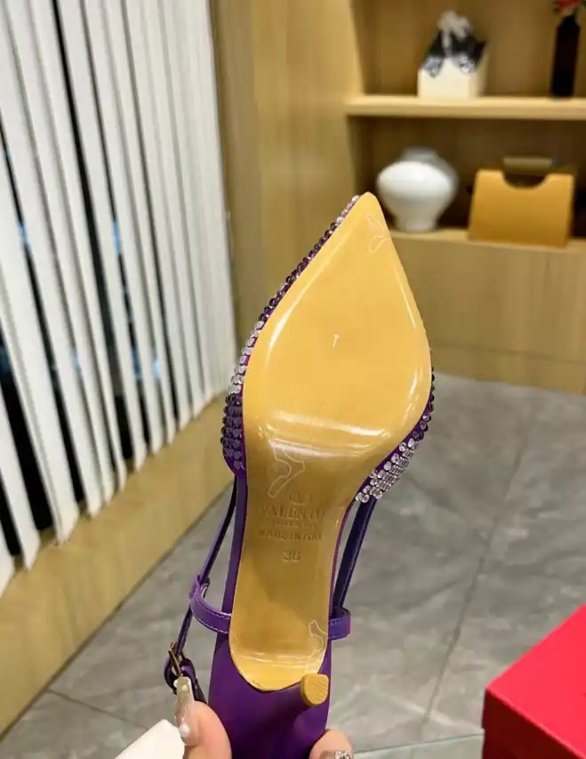 hype Valentino High Heels