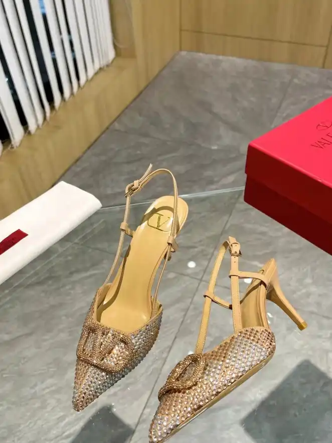 hype Valentino High Heels