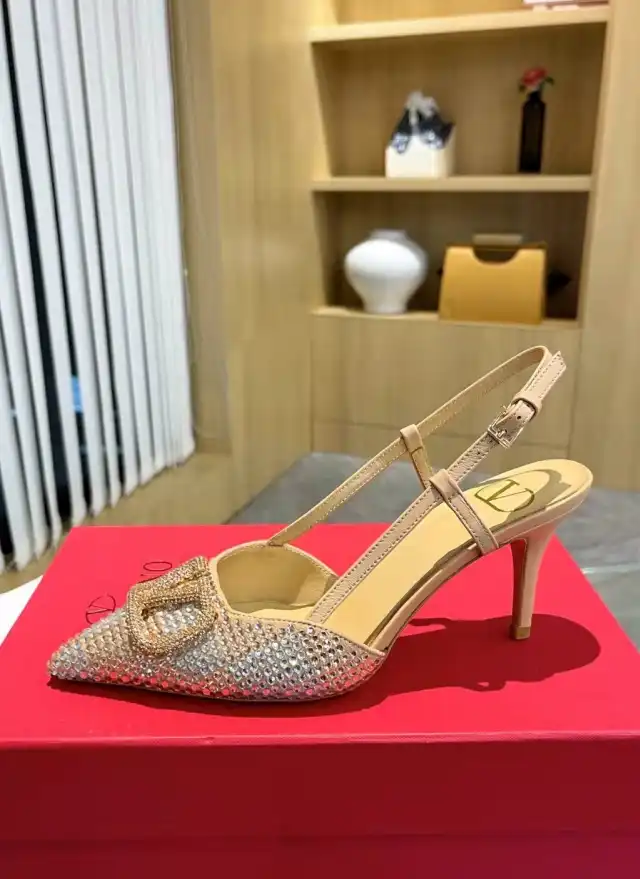 hype Valentino High Heels