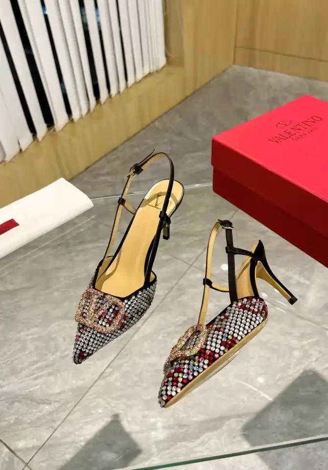 hype Valentino High Heels