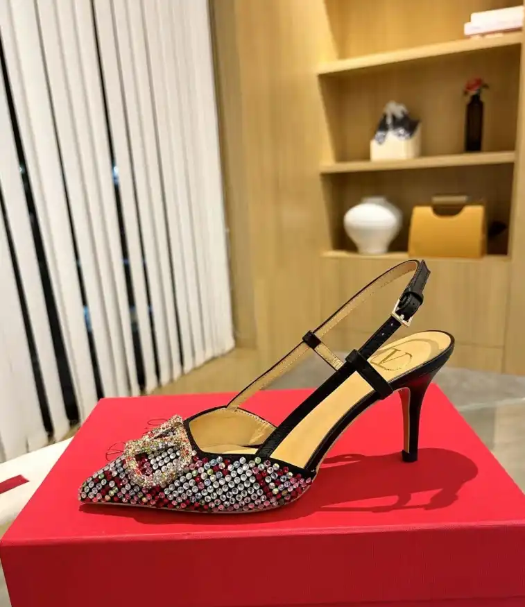 hype Valentino High Heels