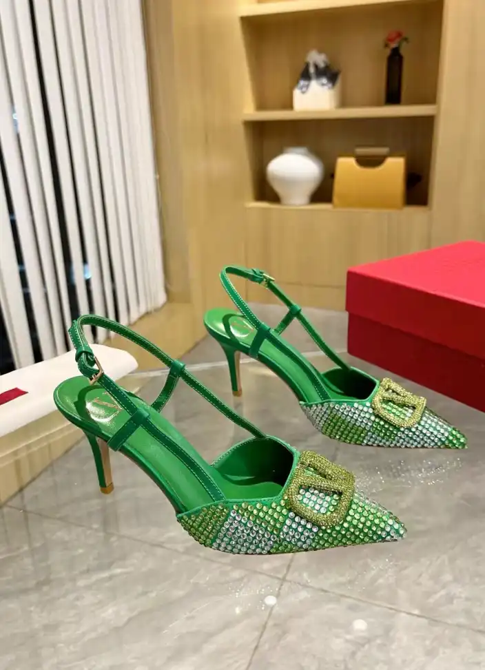 hype Valentino High Heels