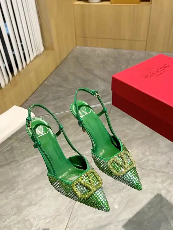 hype Valentino High Heels