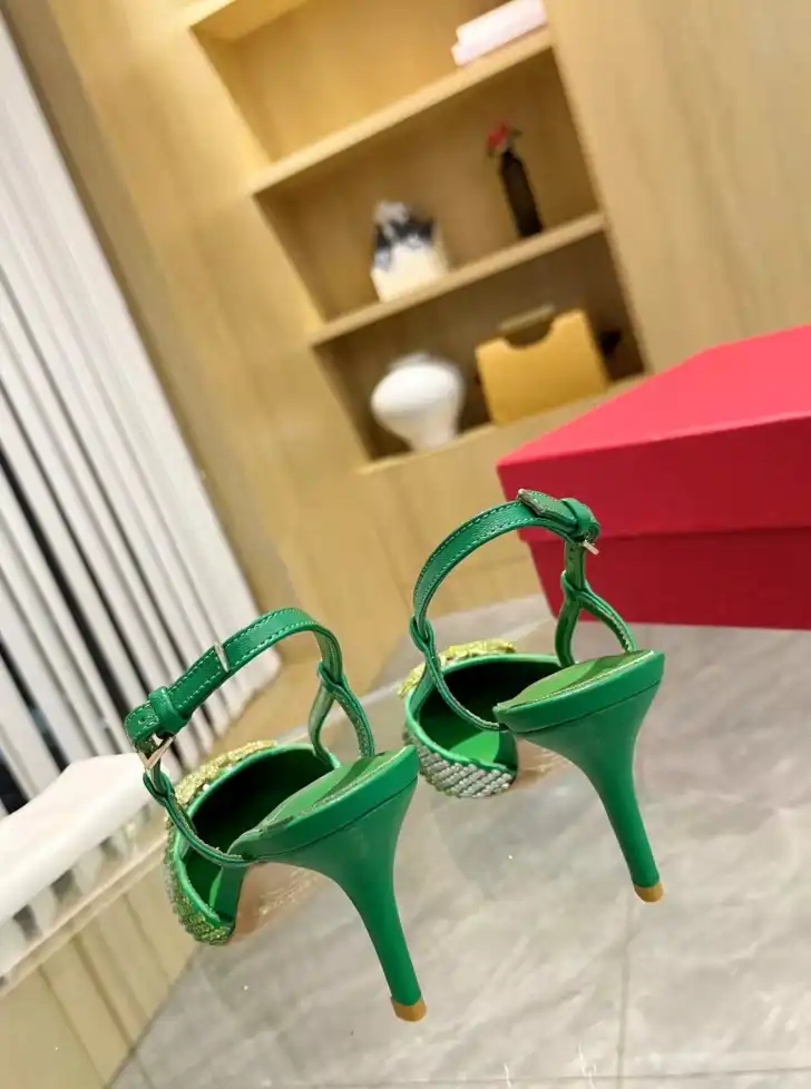 hype Valentino High Heels