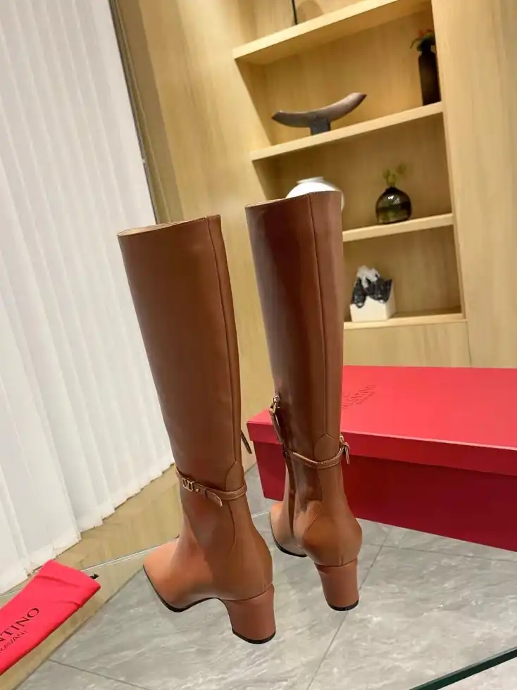 hype Valentino High Heels