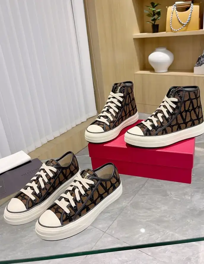 hype Valentino Casual Shoes