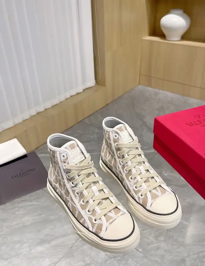 hype Valentino Casual Shoes