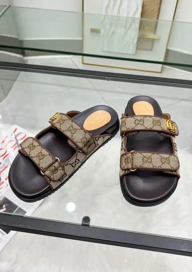 hype Gucci Sandals