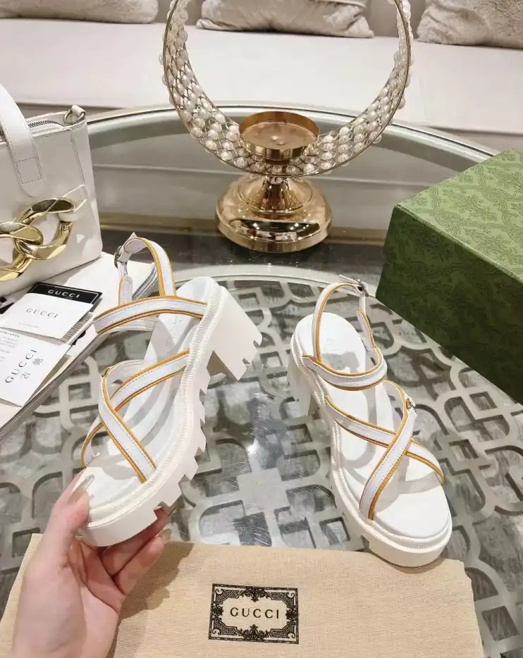 hype Gucci Sandals