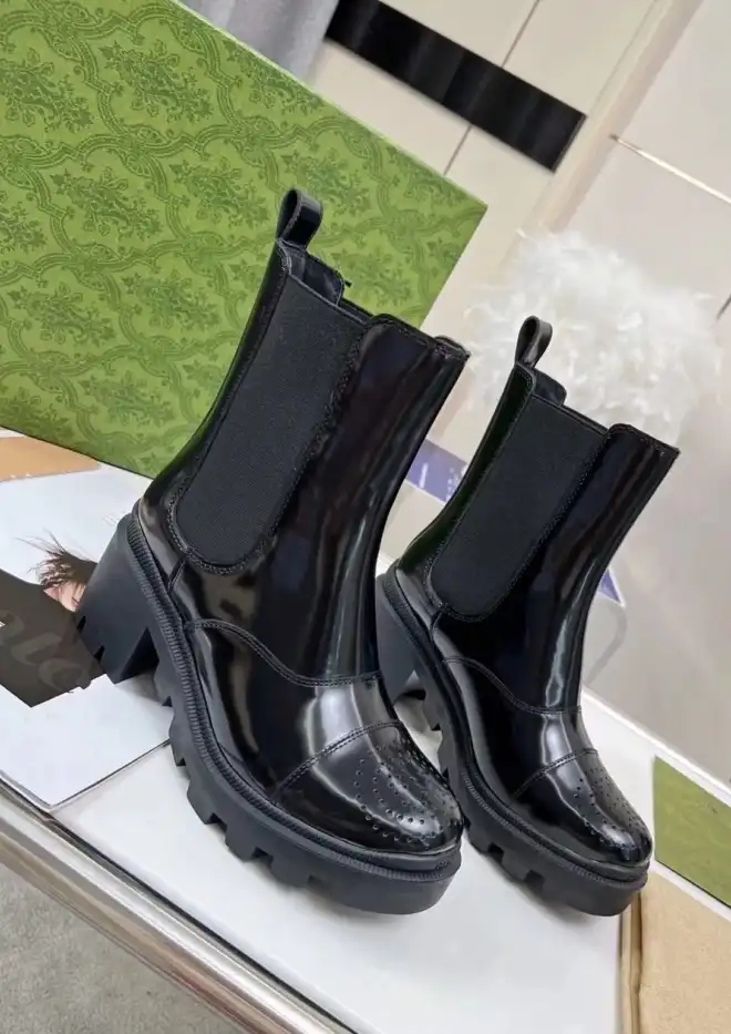 hype Gucci Boots