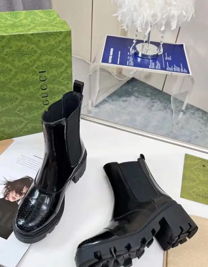 hype Gucci Boots