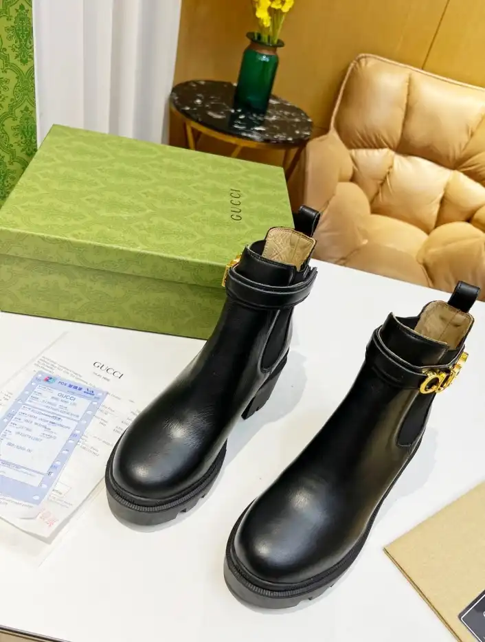 hype Gucci Boots