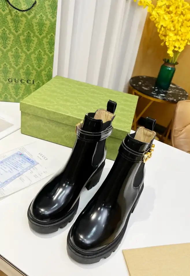 hype Gucci Boots