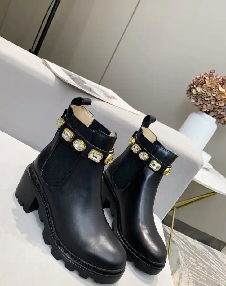 hype Gucci Boots