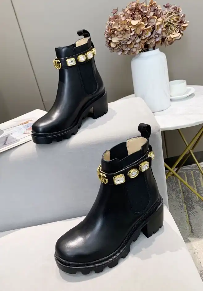 hype Gucci Boots