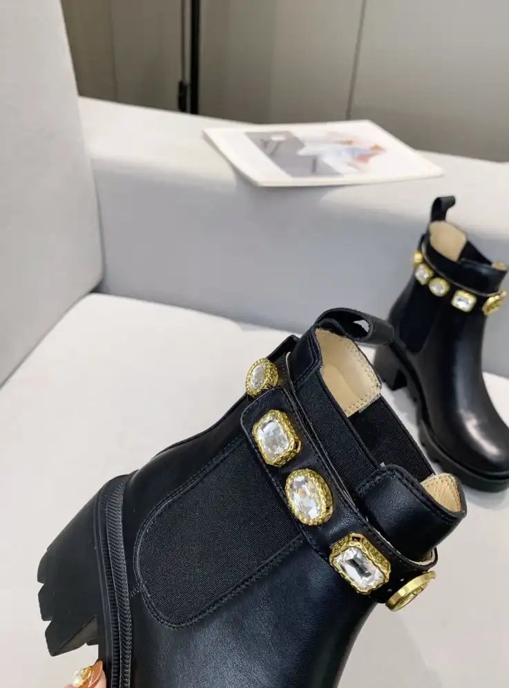 hype Gucci Boots