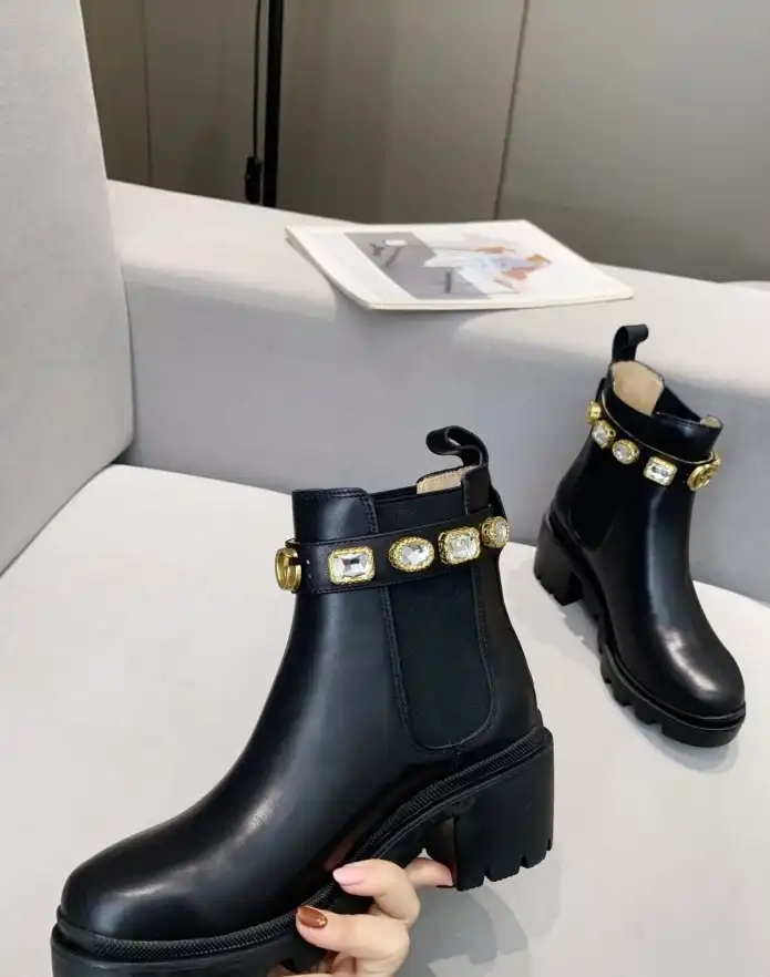 hype Gucci Boots