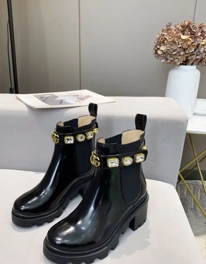 hype Gucci Boots