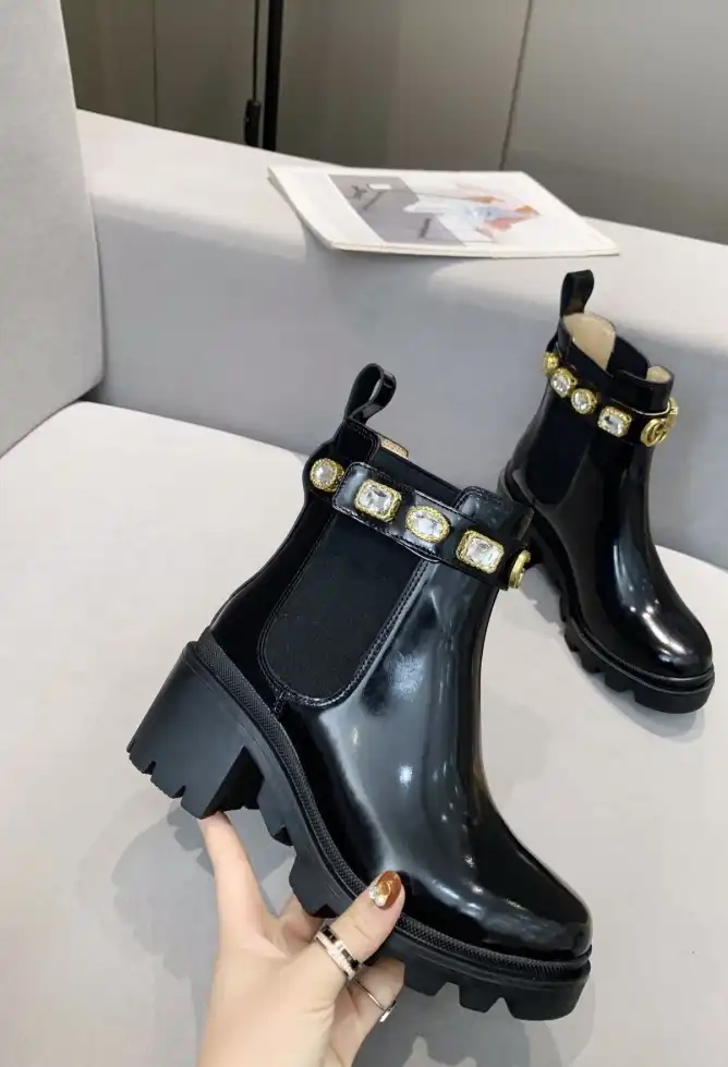 hype Gucci Boots