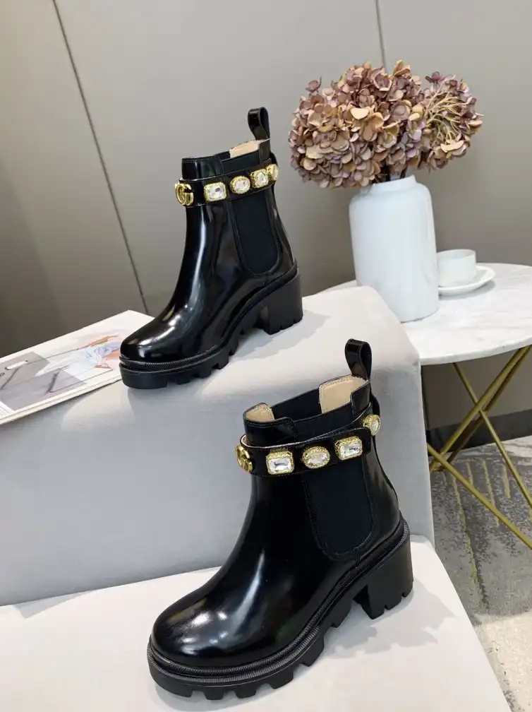 hype Gucci Boots