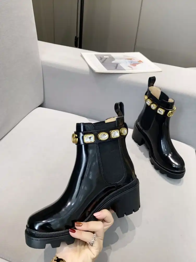 hype Gucci Boots