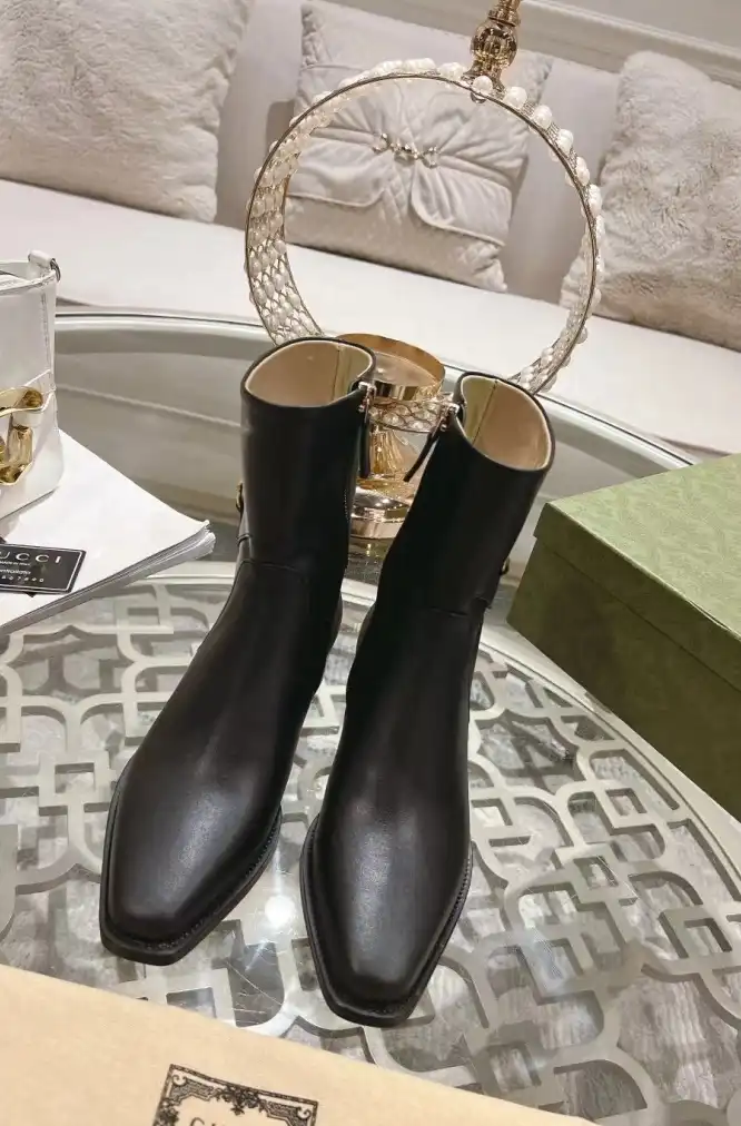 hype Gucci Boots