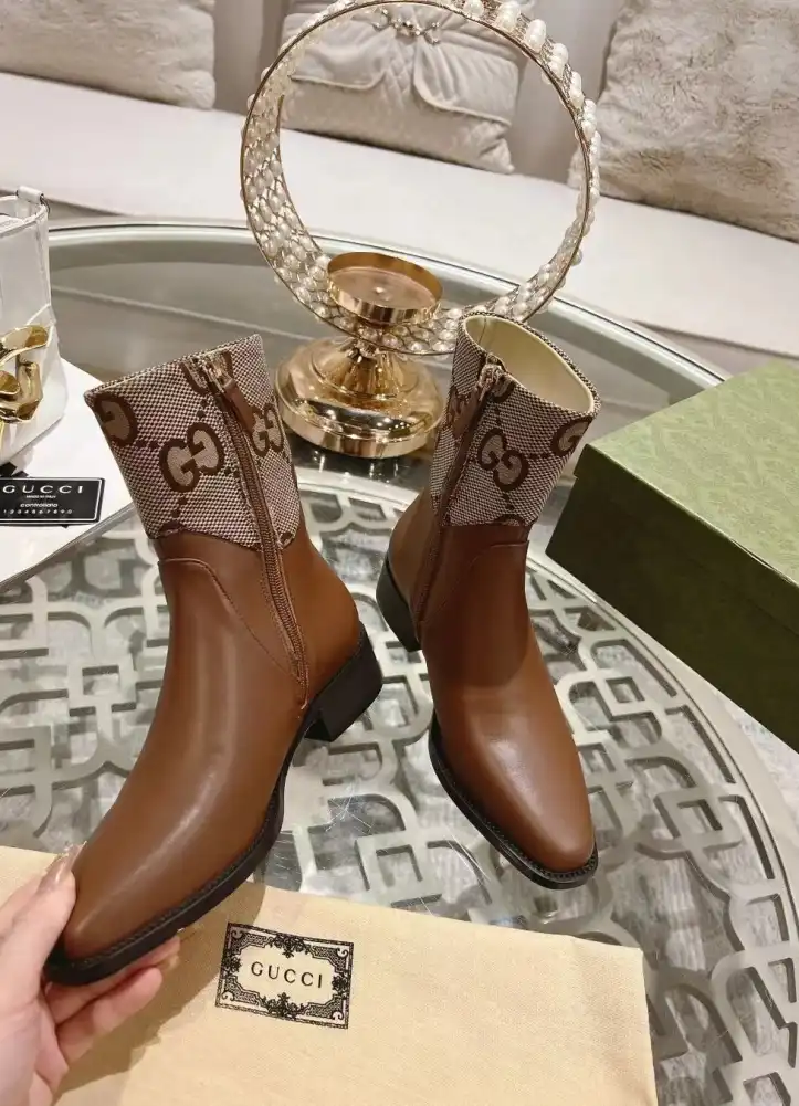 hype Gucci Boots