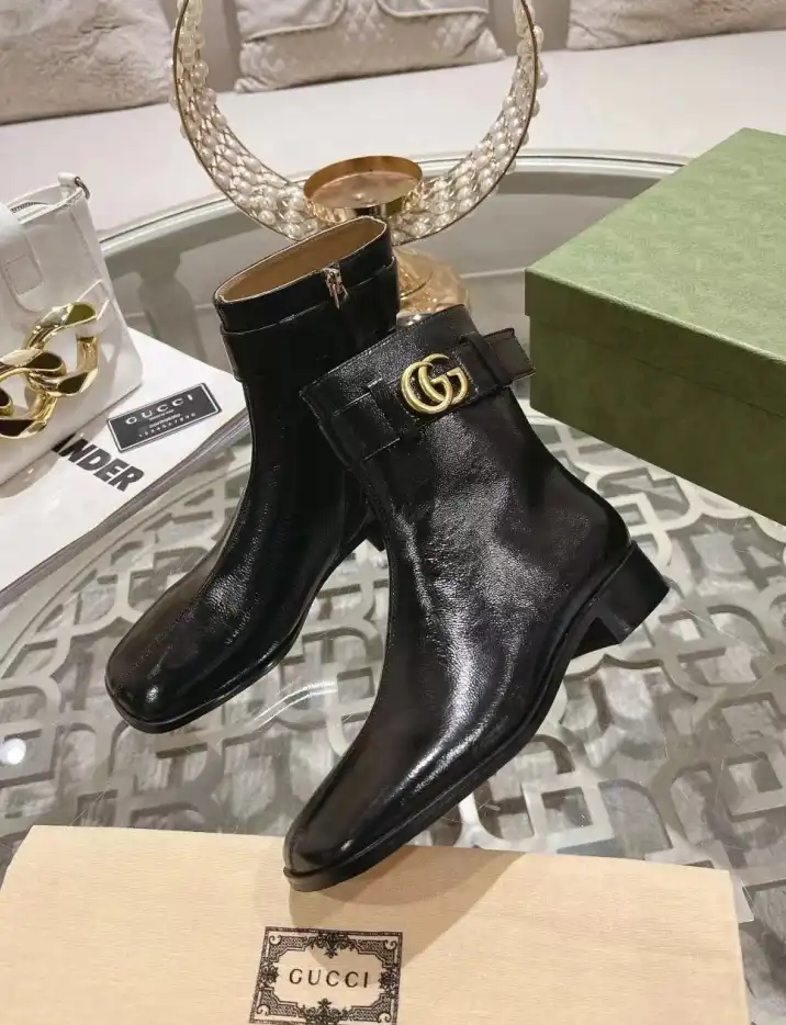 hype Gucci Boots