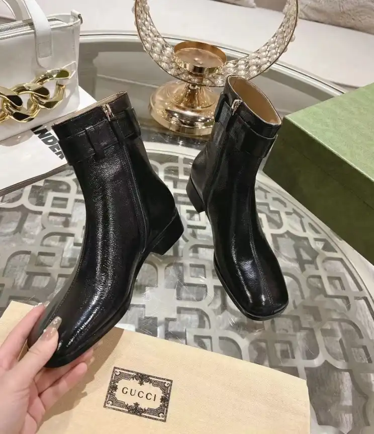 hype Gucci Boots