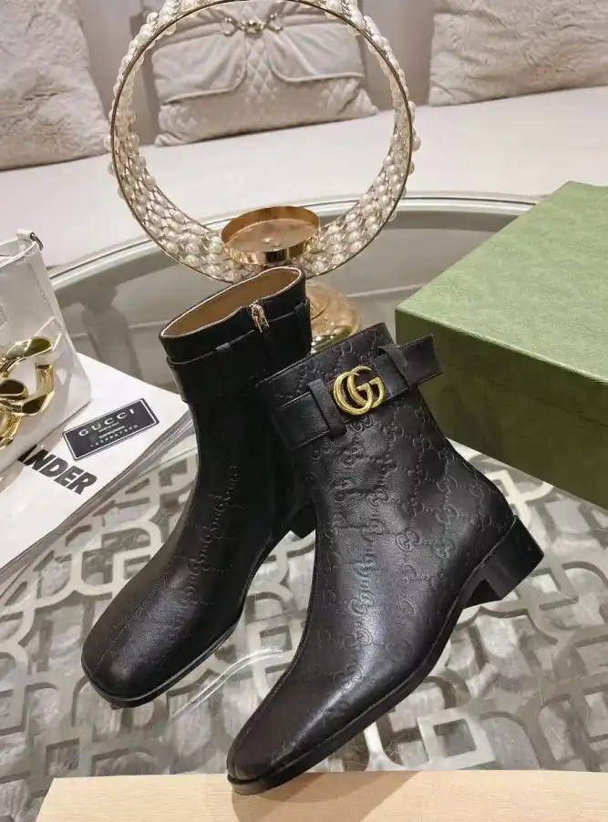 hype Gucci Boots