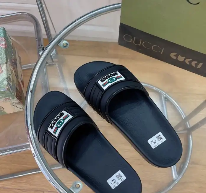 hype Gucci Slippers