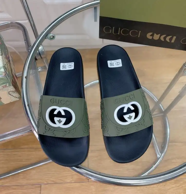 hype Gucci Slippers