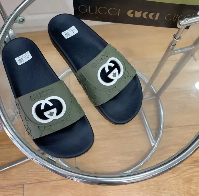 hype Gucci Slippers