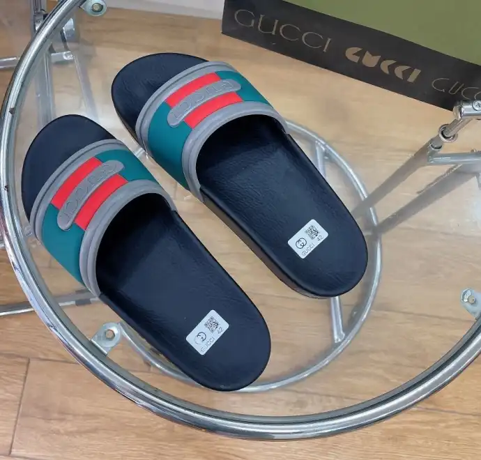 hype Gucci Slippers