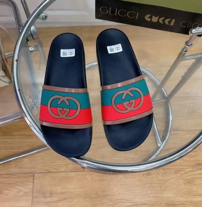 hype Gucci Slippers