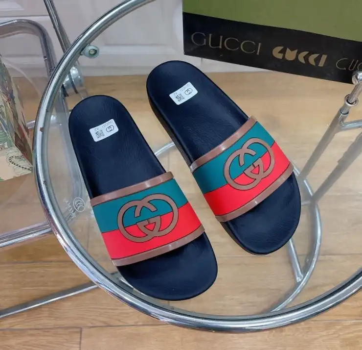 hype Gucci Slippers