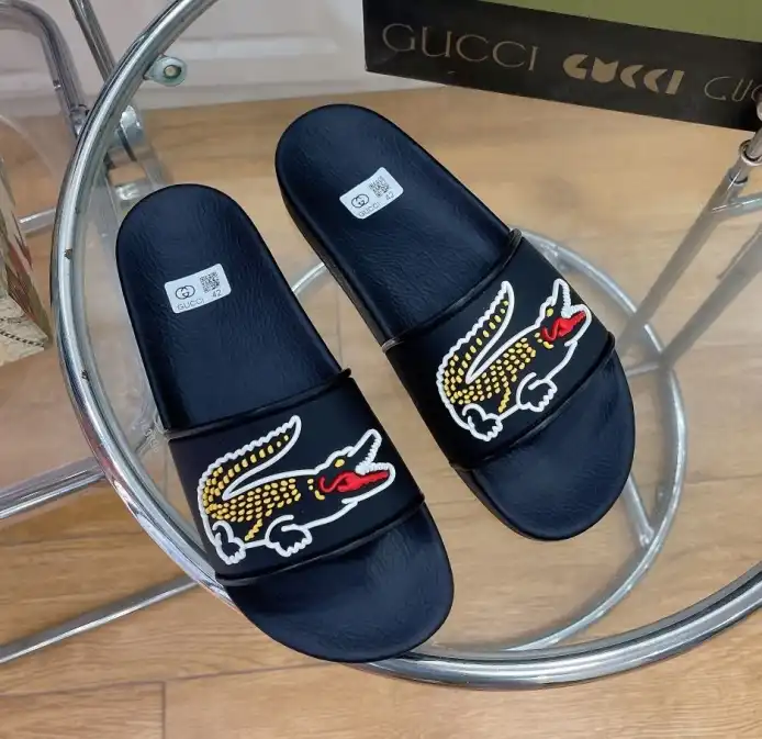 hype Gucci Slippers