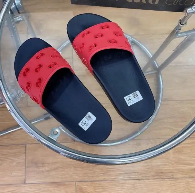 hype Gucci Slippers