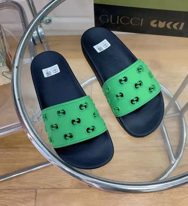 hype Gucci Slippers