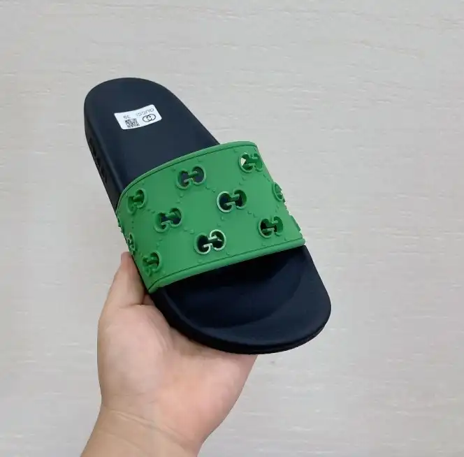 hype Gucci Slippers